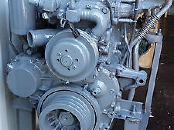 ISUZU Engine 6BG1 - HItachi JS 220